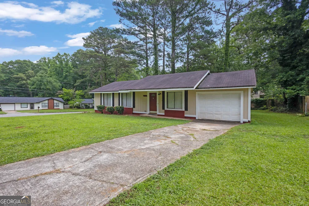 8998 Hurst CT Jonesboro, GA 30238