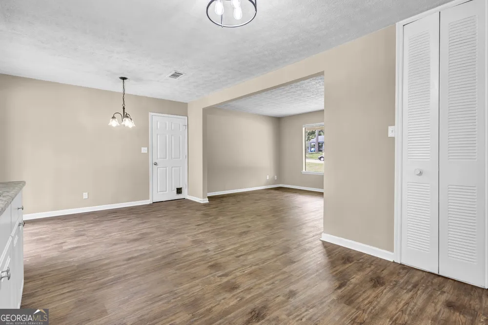 8998 Hurst CT Jonesboro, GA 30238