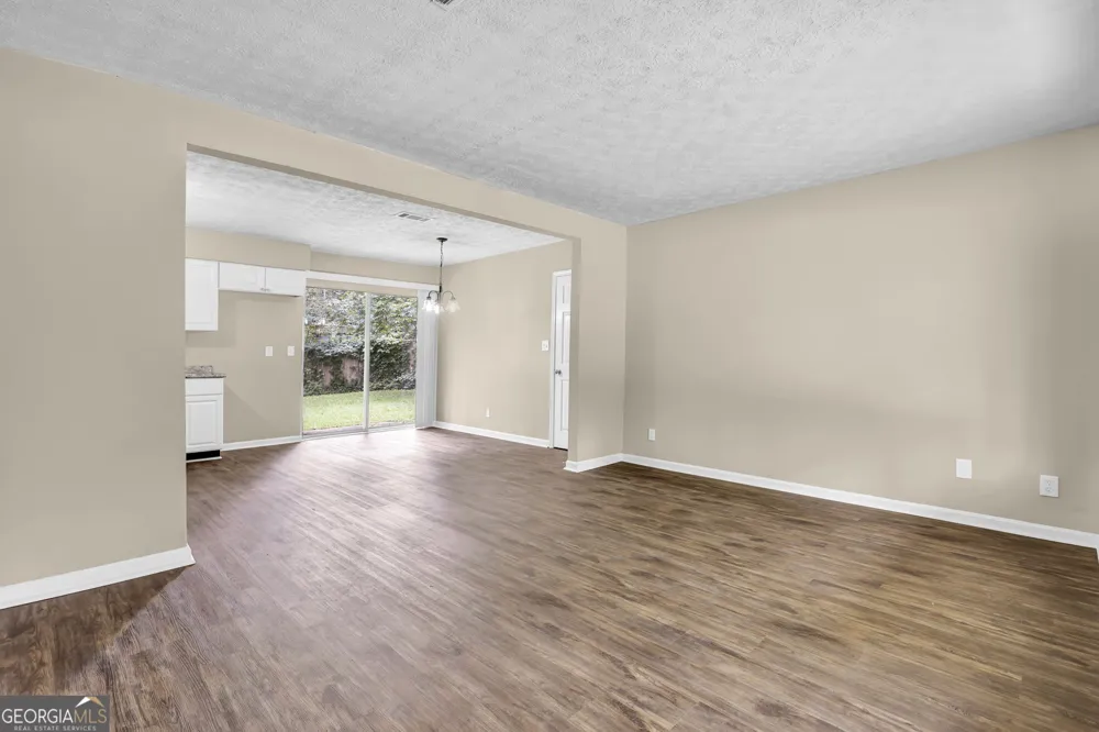 8998 Hurst CT Jonesboro, GA 30238