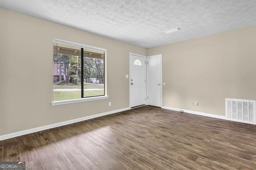 8998 Hurst CT Jonesboro, GA 30238