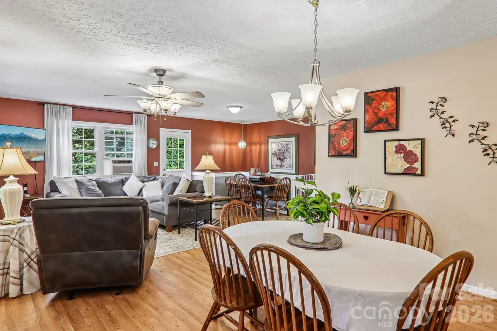 169 Highview Drive Maggie Valley, NC 28751