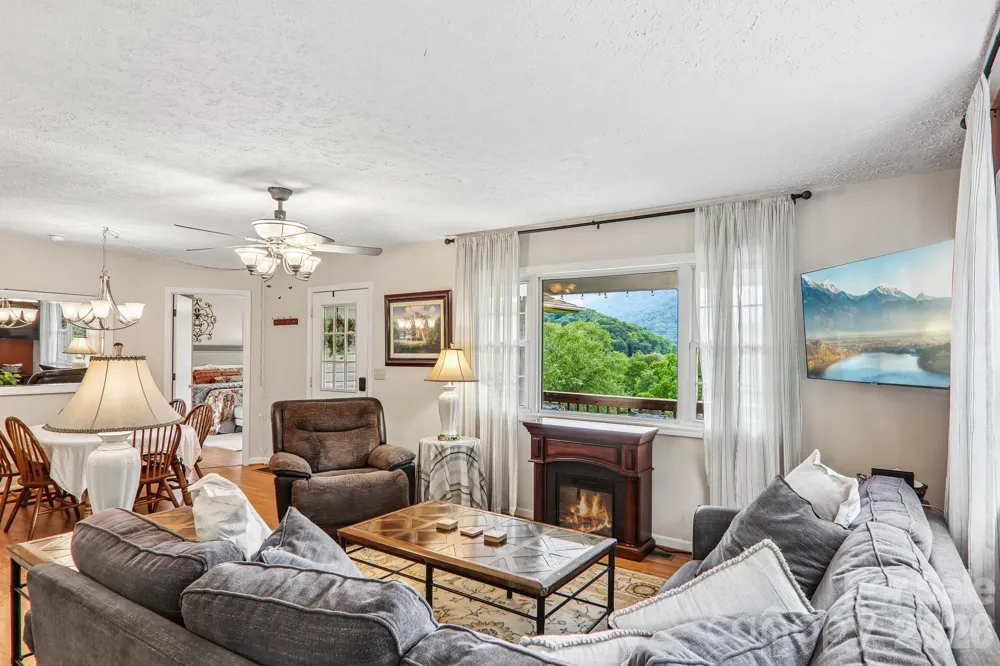 169 Highview Drive Maggie Valley, NC 28751