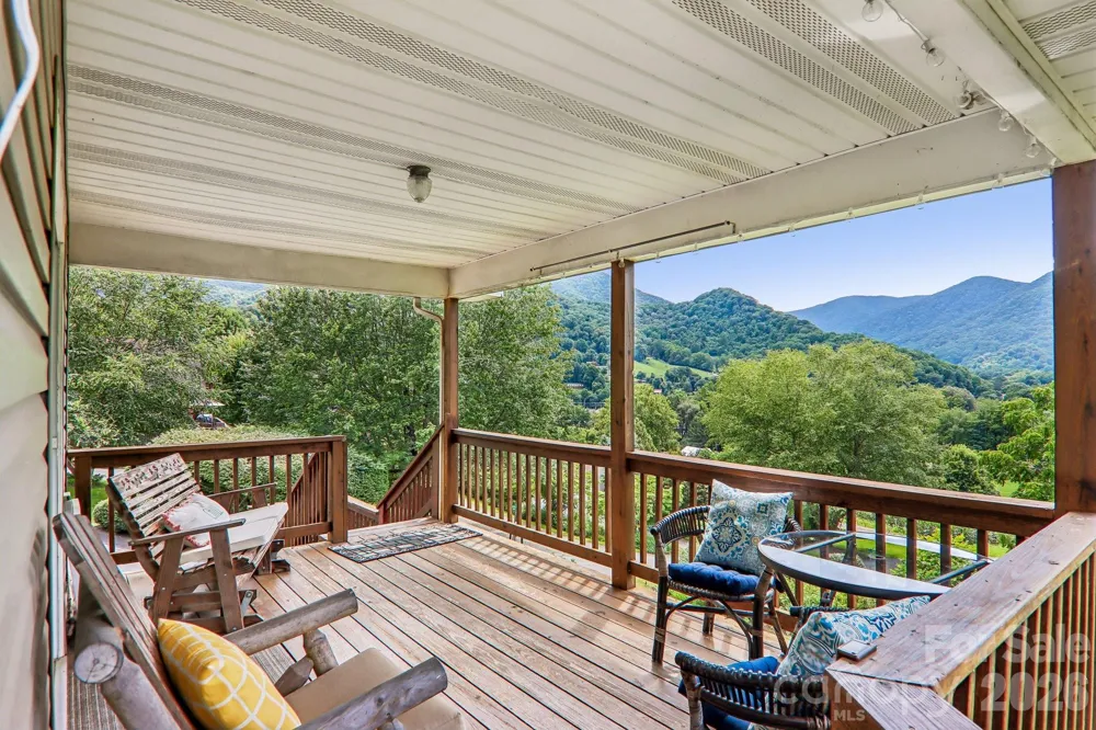 169 Highview Drive Maggie Valley, NC 28751