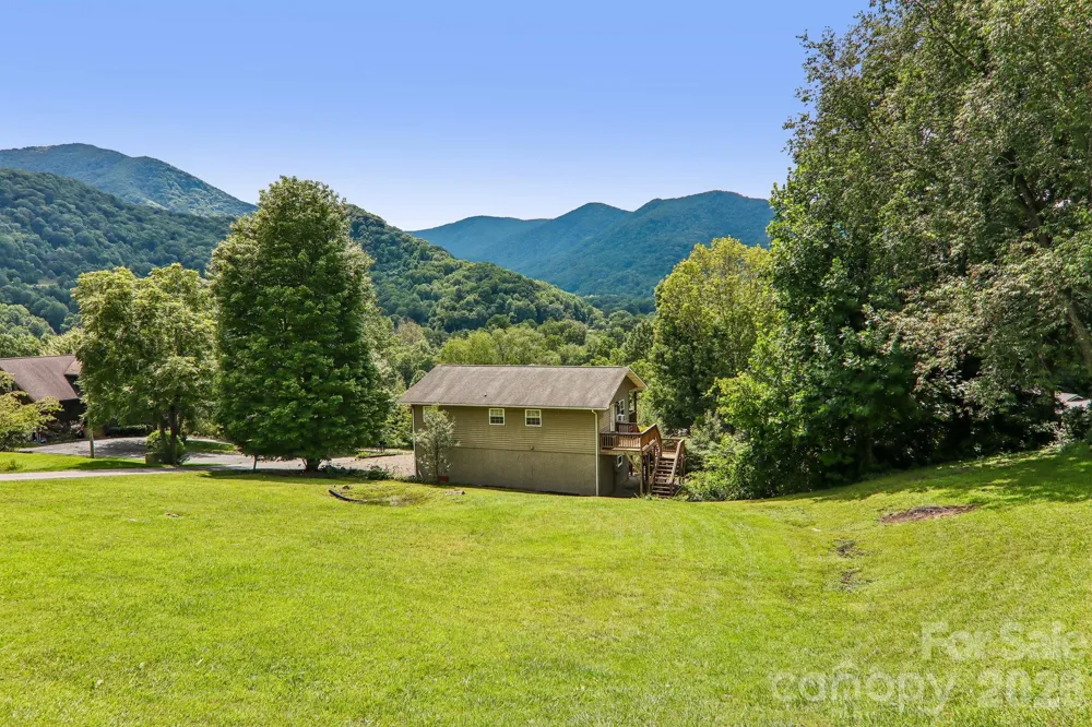 169 Highview Drive Maggie Valley, NC 28751