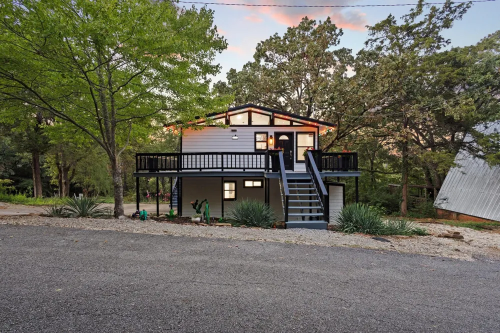 207 Wales Drive Pottsboro, TX 75076