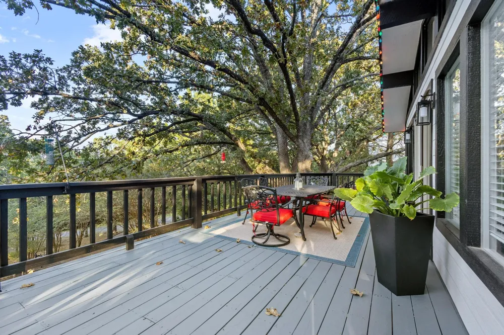 207 Wales Drive Pottsboro, TX 75076