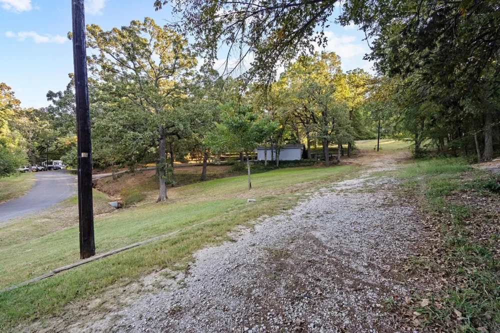 207 Wales Drive Pottsboro, TX 75076