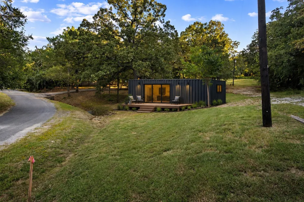 207 Wales Drive Pottsboro, TX 75076