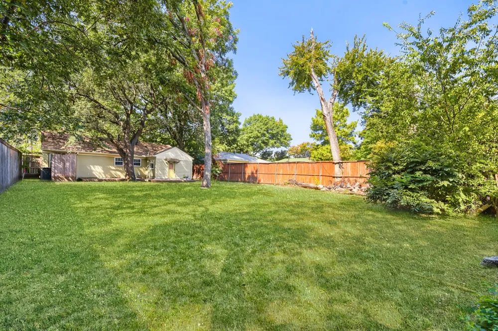 5108 Parkland Avenue Dallas, TX 75235