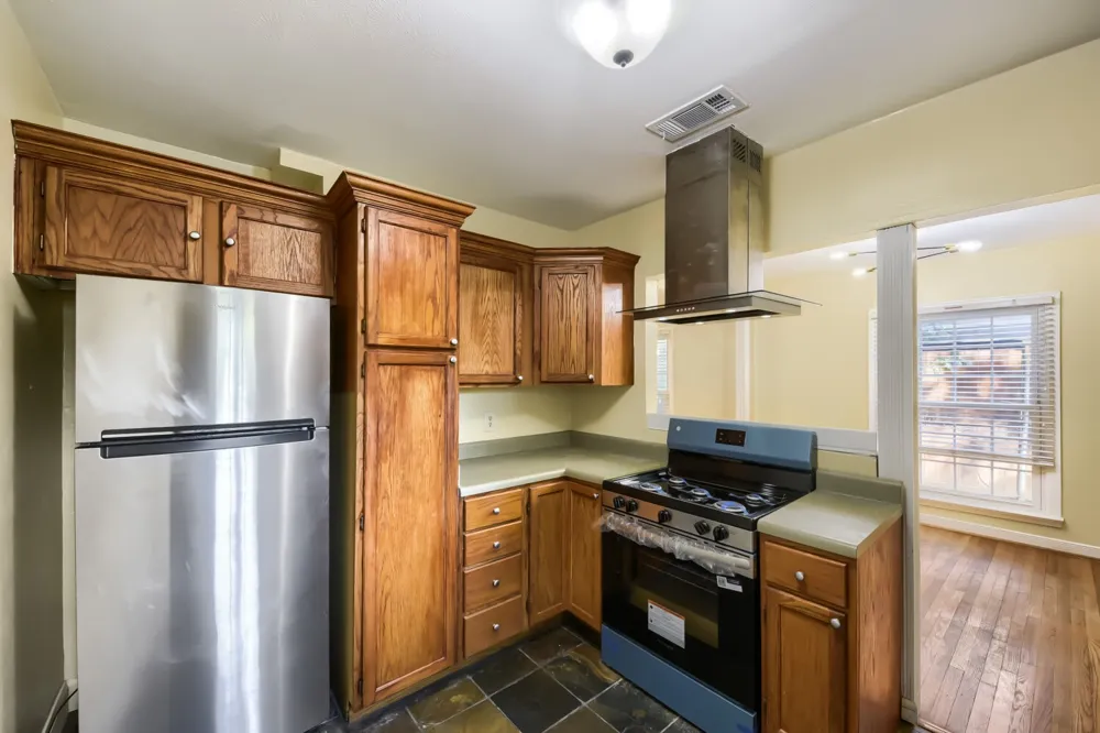 5108 Parkland Avenue Dallas, TX 75235