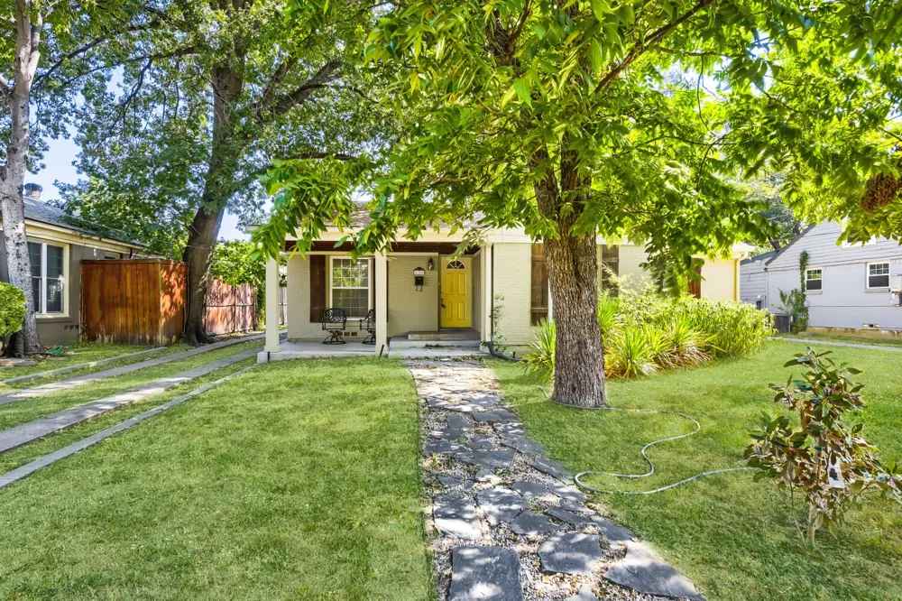 5108 Parkland Avenue Dallas, TX 75235