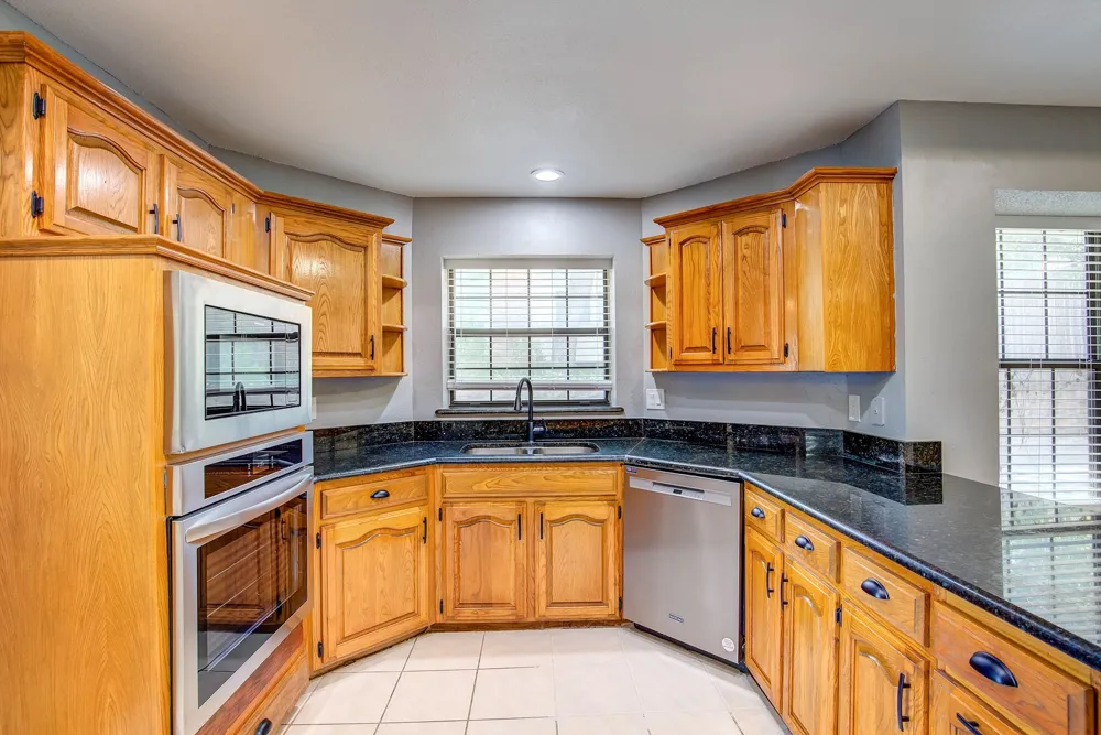 3914 Meadow Drive Grapevine, TX 76051