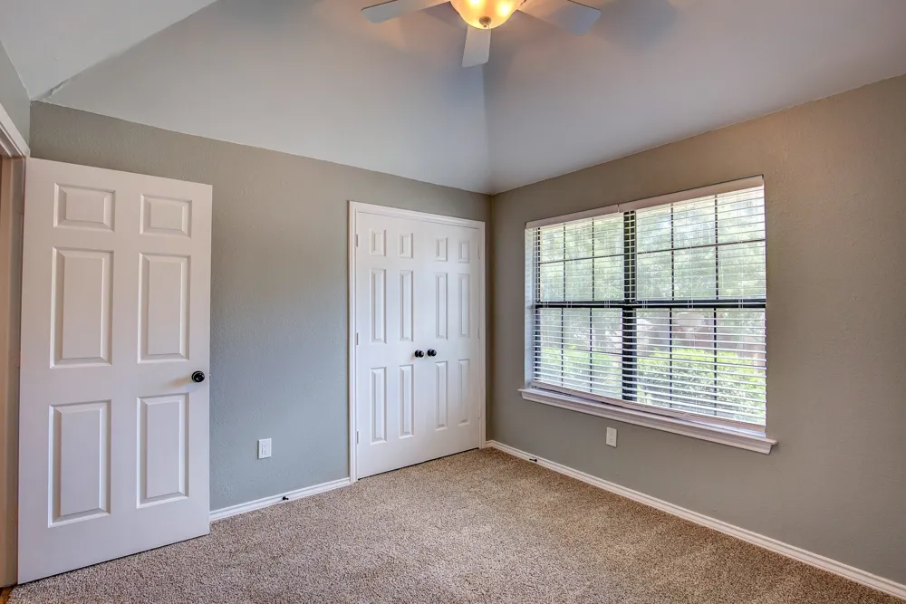 3914 Meadow Drive Grapevine, TX 76051