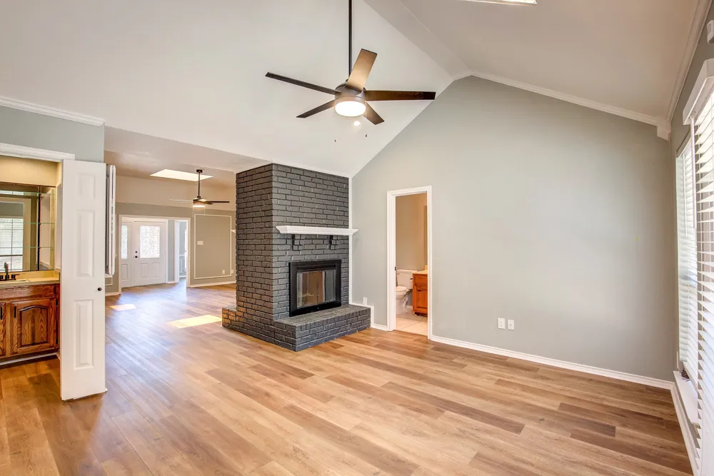 3914 Meadow Drive Grapevine, TX 76051