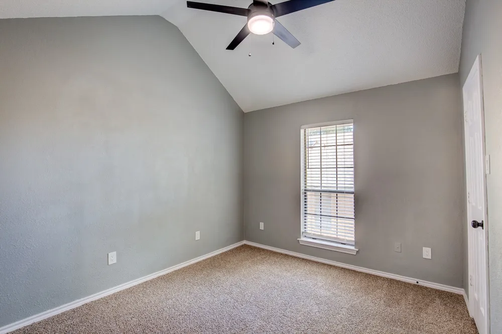 3914 Meadow Drive Grapevine, TX 76051