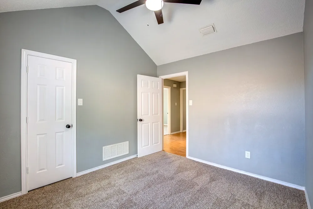 3914 Meadow Drive Grapevine, TX 76051