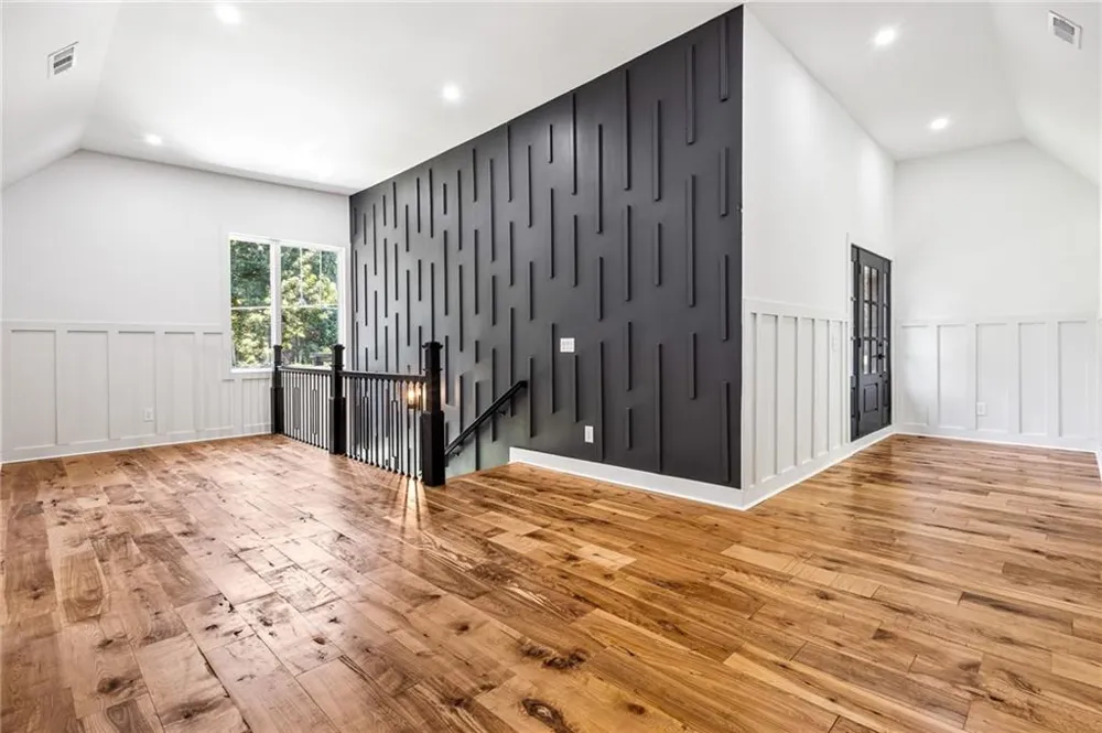 6465 Yacht Club Road Flowery Branch, GA 30542