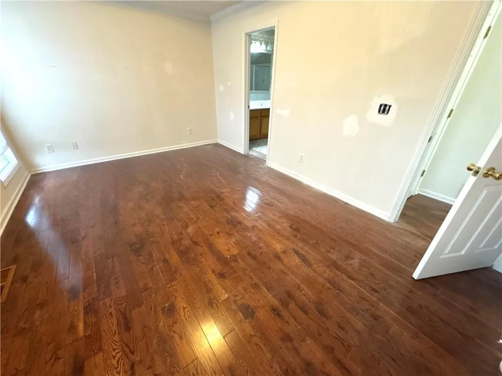2128 CUMBERLAND CREEK Marietta, GA 30008