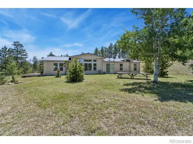 12592 Rist Canyon Road Bellvue, CO 80512