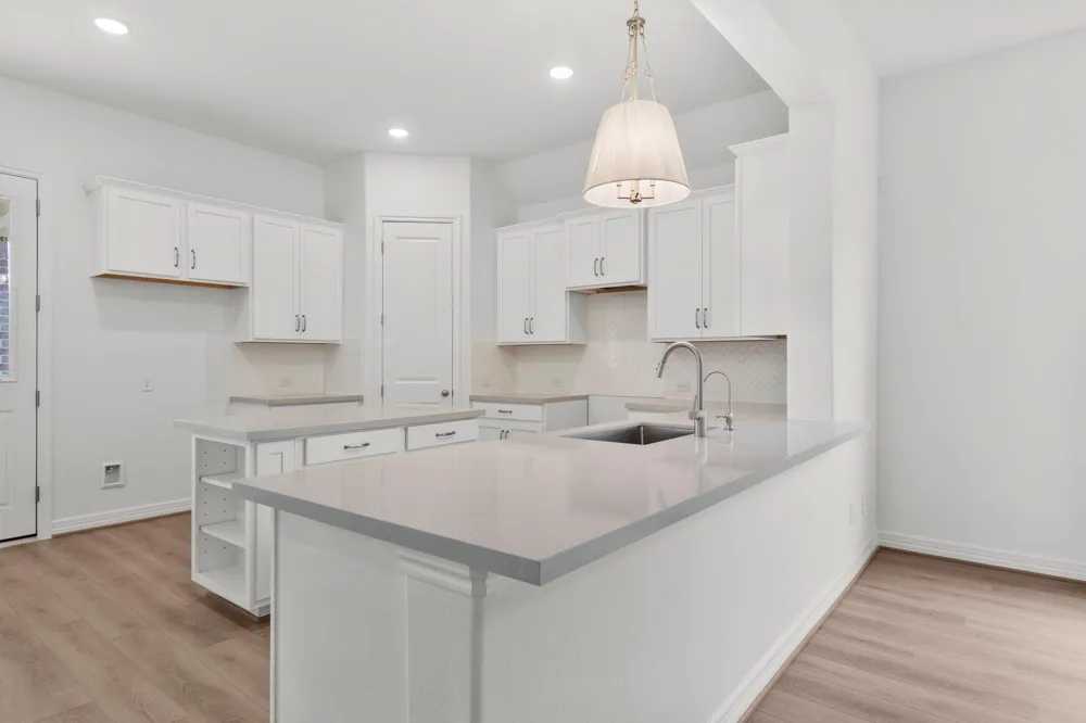 14822 Mission Avenue Mont Belvieu, TX 77523