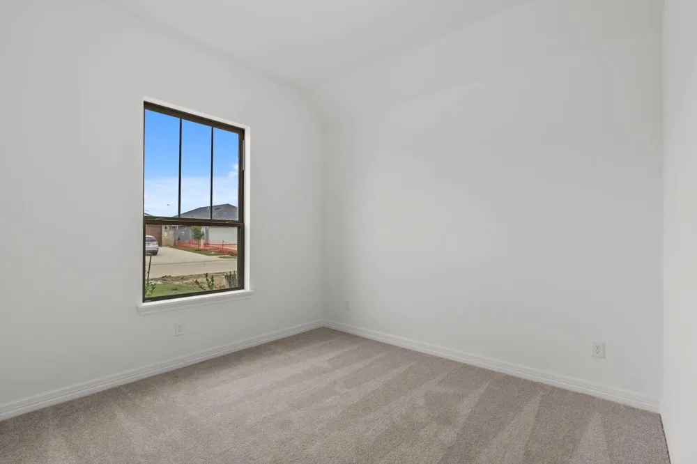 14822 Mission Avenue Mont Belvieu, TX 77523