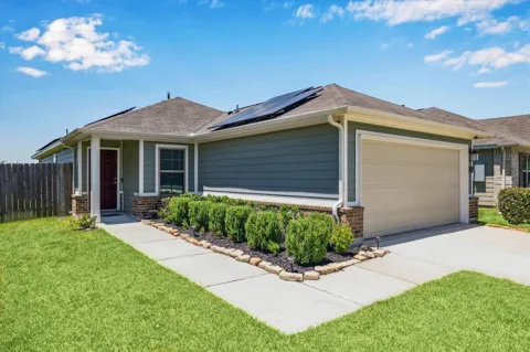 2493 Clydesdale Lane