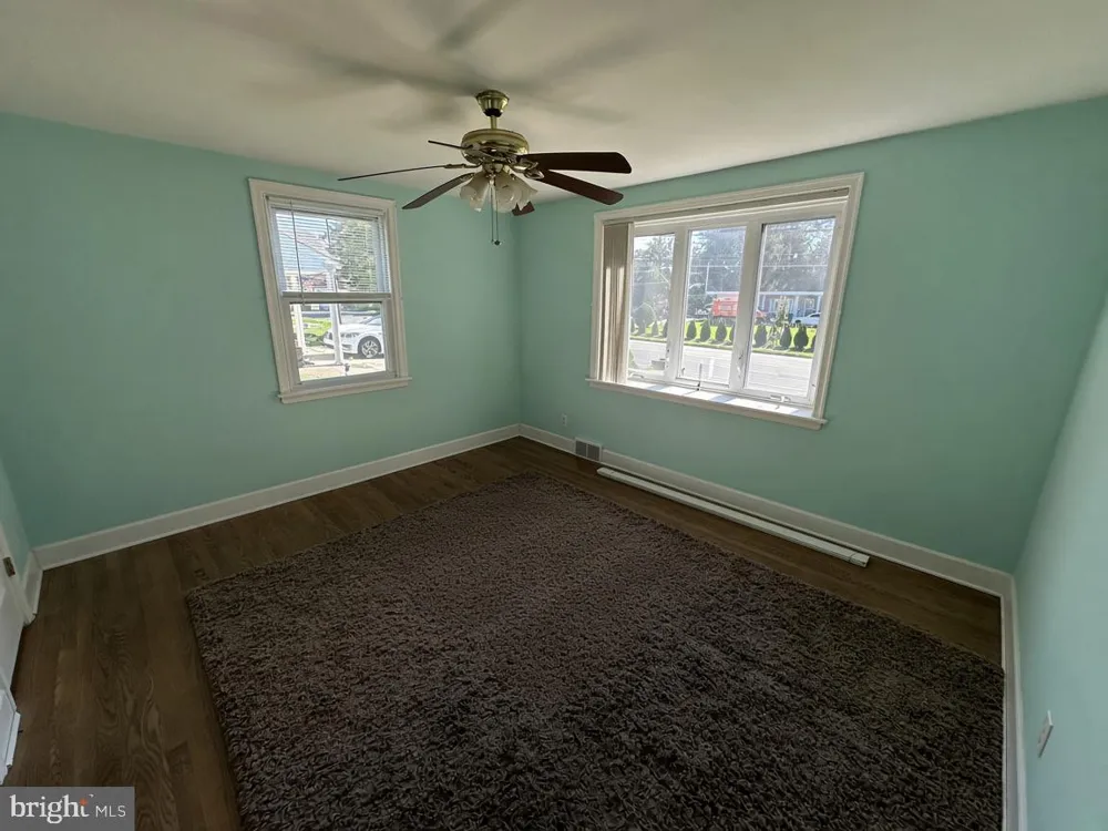 1111 WELSH ROAD Philadelphia, PA 19115
