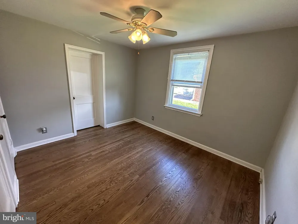 1111 WELSH ROAD Philadelphia, PA 19115