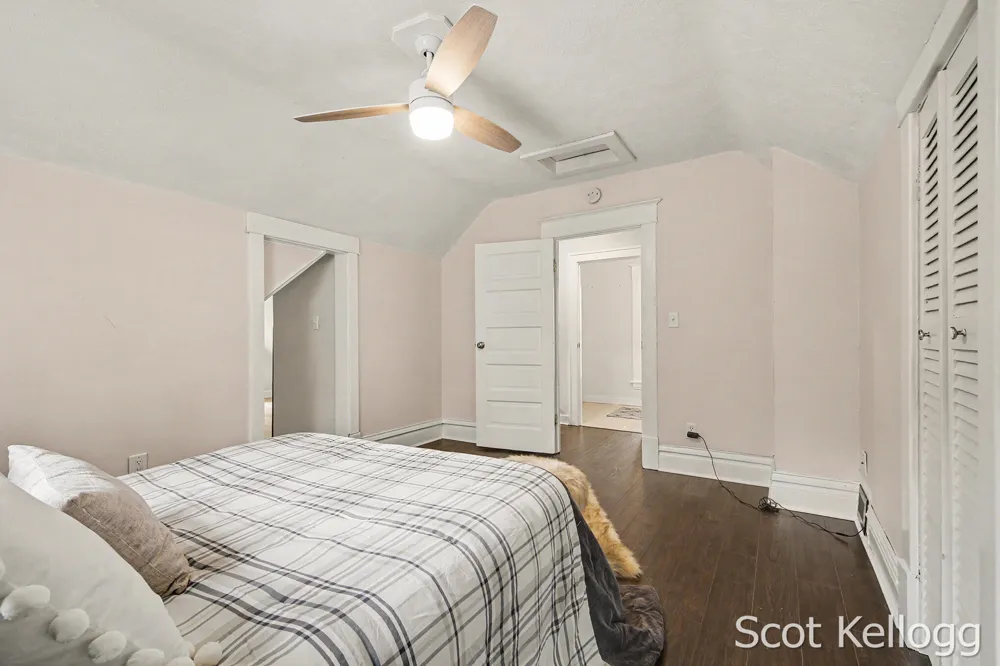 1800 Boston Street SE Grand Rapids, MI 49506