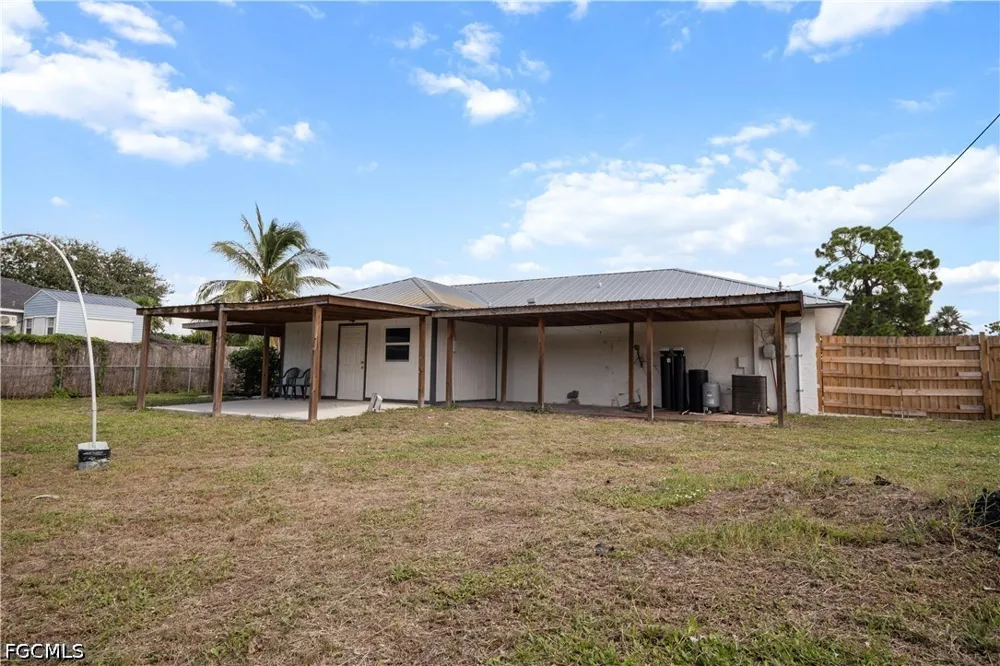 Morris Road Fort Myers, FL 33967