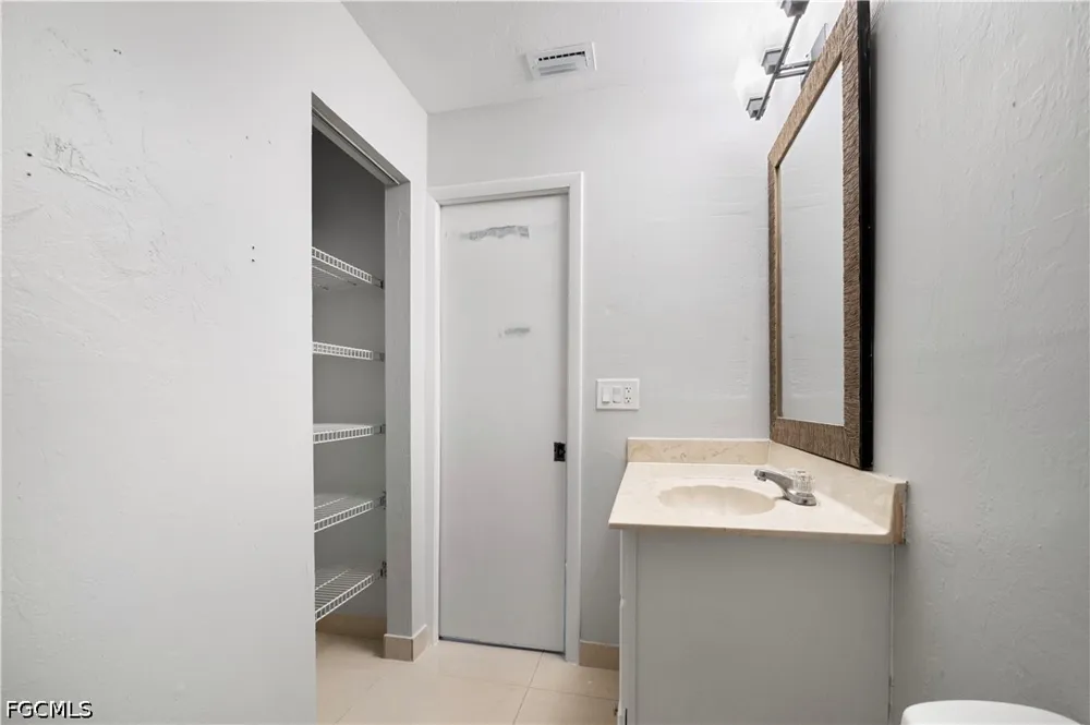 Morris Road Fort Myers, FL 33967