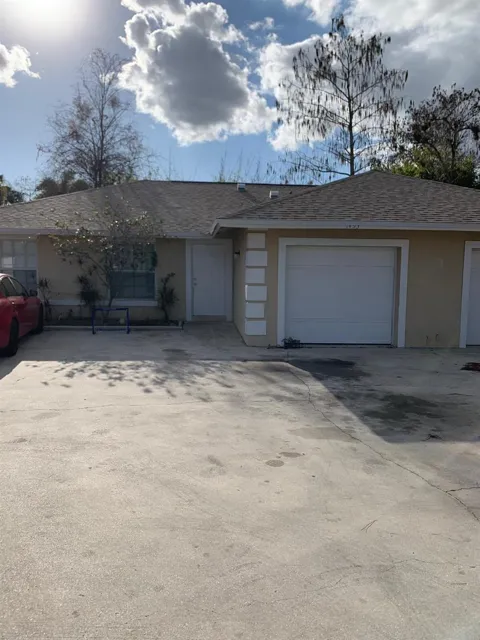 1491 Hawthorne Place
