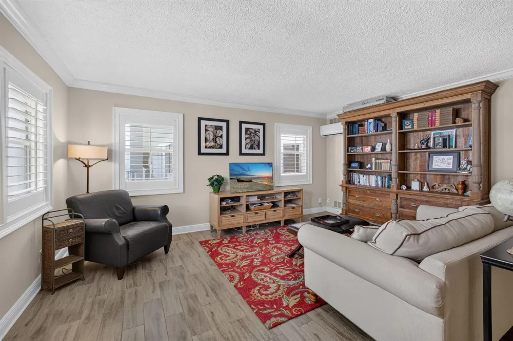 3600 Ocean Drive #324 Riviera Beach, FL 33404