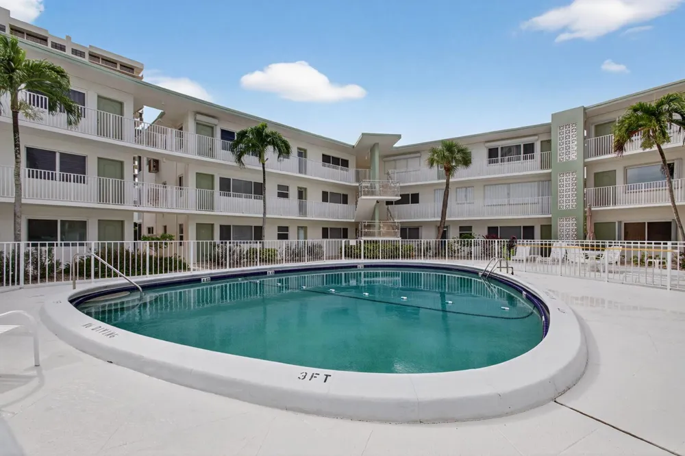 3600 Ocean Drive #324 Riviera Beach, FL 33404