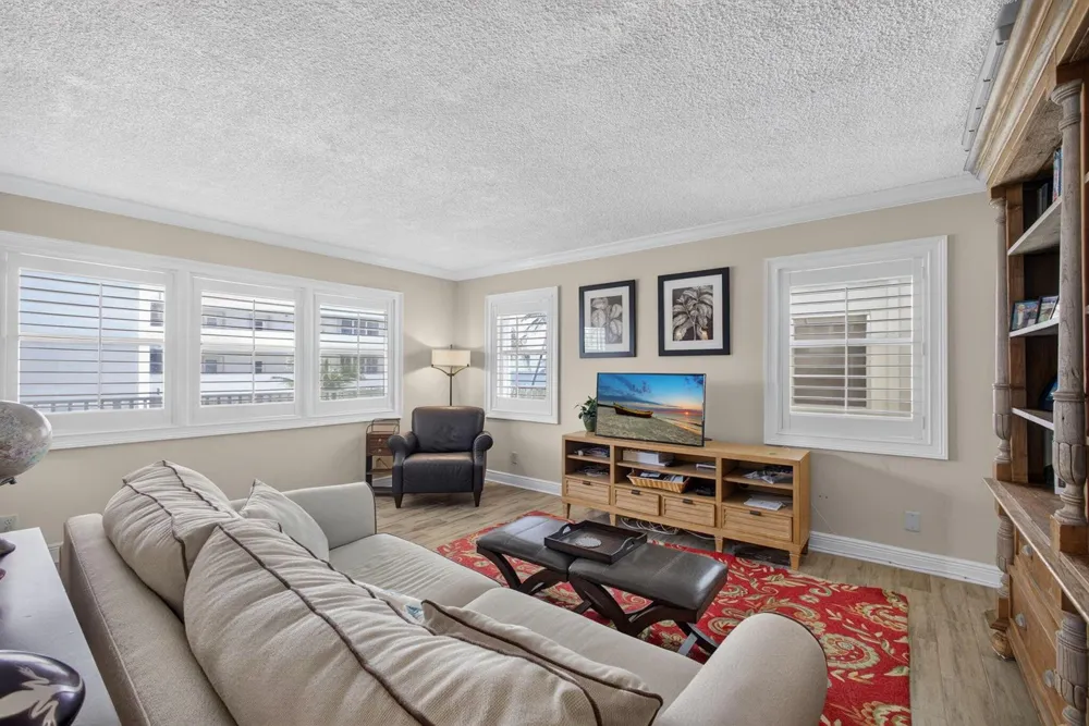3600 Ocean Drive #324 Riviera Beach, FL 33404