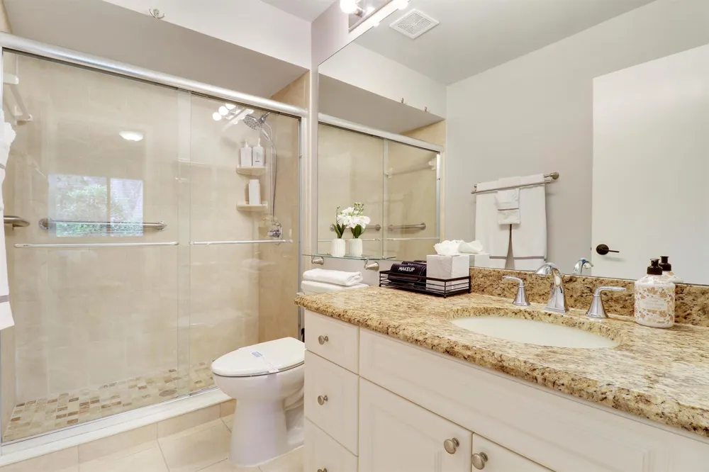 109 CLUB DRIVE Palm Beach Gardens, FL 33418