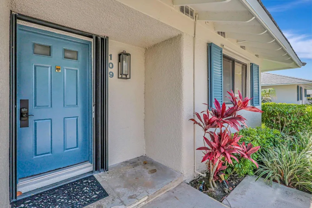 109 CLUB DRIVE Palm Beach Gardens, FL 33418