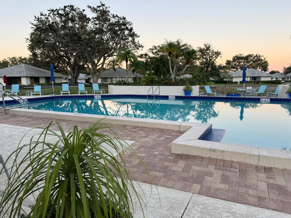 109 CLUB DRIVE Palm Beach Gardens, FL 33418
