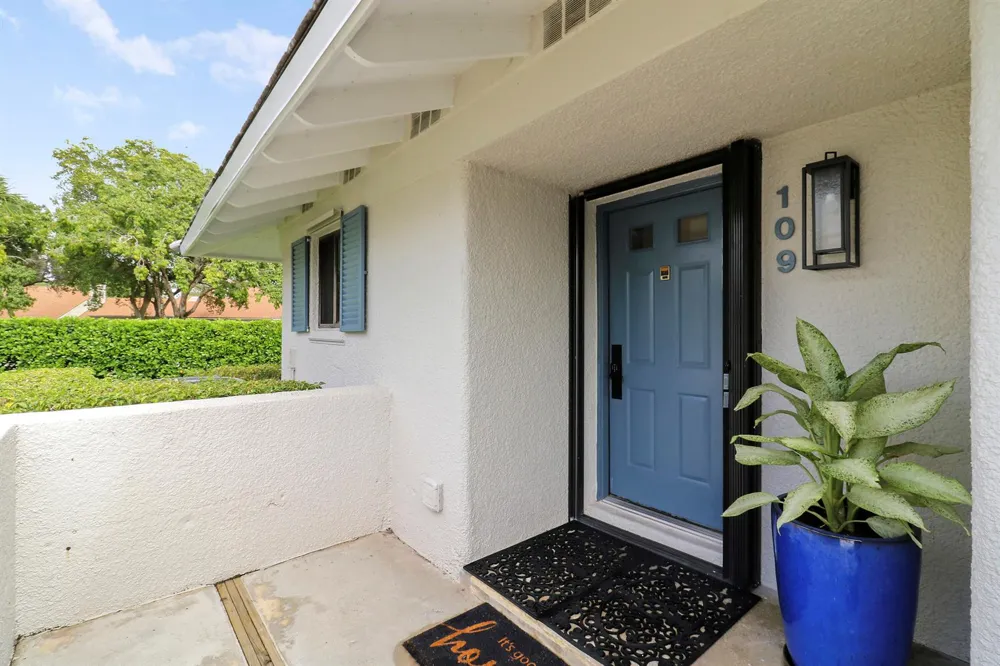 109 CLUB DRIVE Palm Beach Gardens, FL 33418