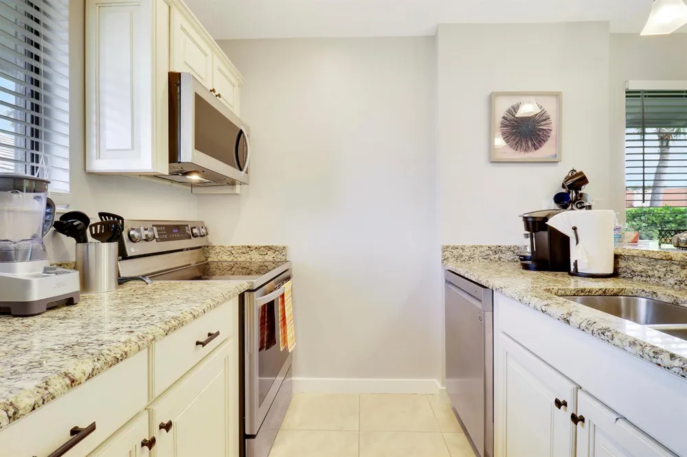109 CLUB DRIVE Palm Beach Gardens, FL 33418