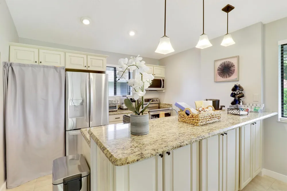 109 CLUB DRIVE Palm Beach Gardens, FL 33418