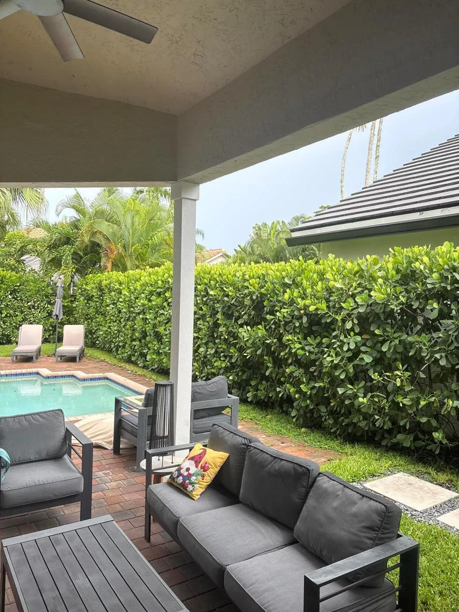 6670 NW 27TH AVENUE Boca Raton, FL 33496