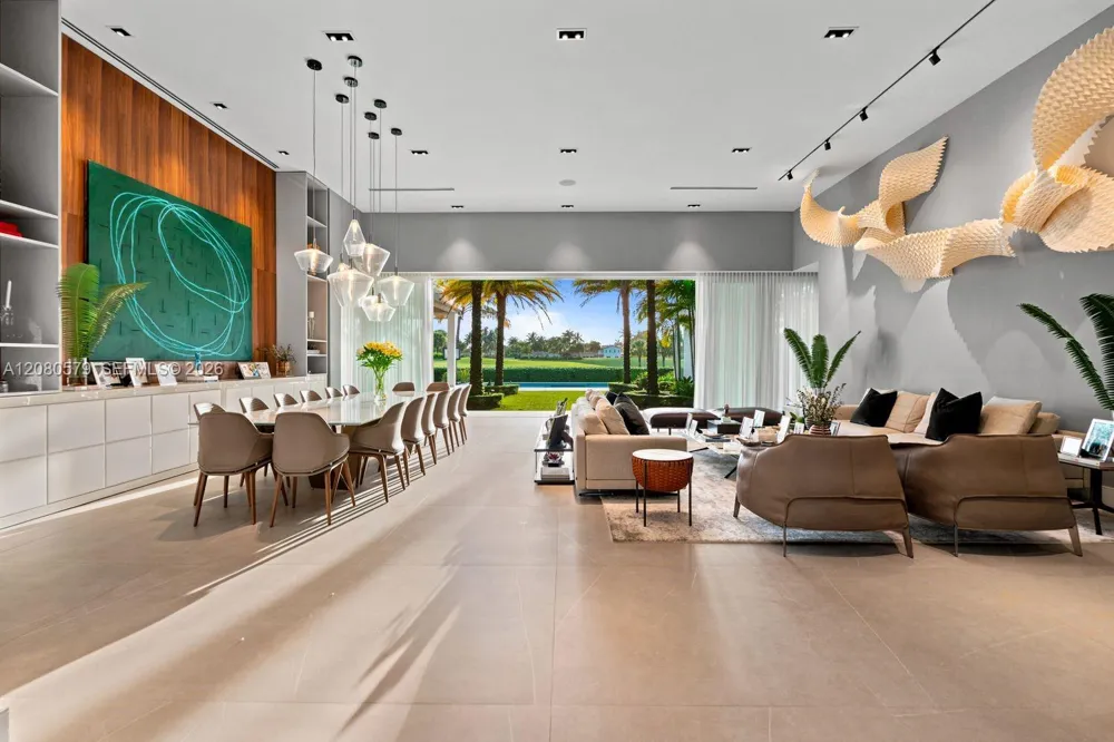 3939 Country Club Ln Fort Lauderdale, FL 33308