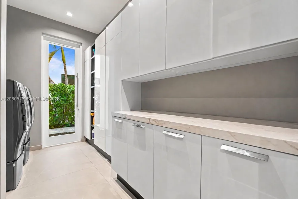 3939 Country Club Ln Fort Lauderdale, FL 33308