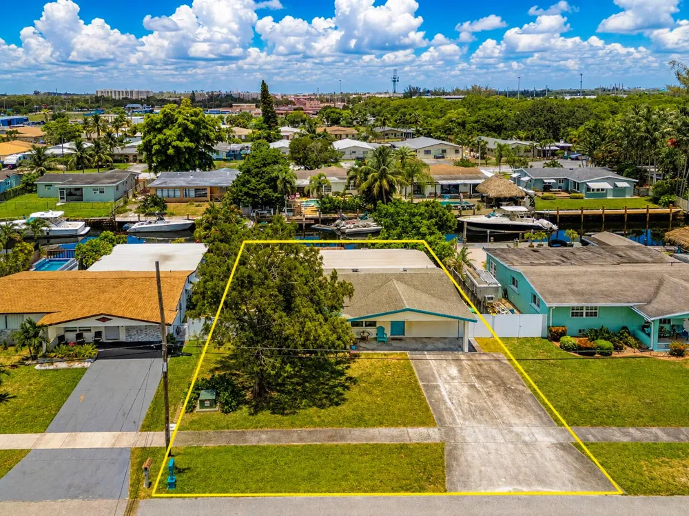 4521 SW 42ND TERRACE Dania Beach, FL 33314