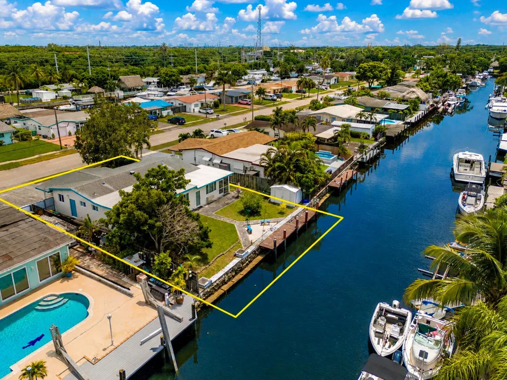 4521 SW 42ND TERRACE Dania Beach, FL 33314