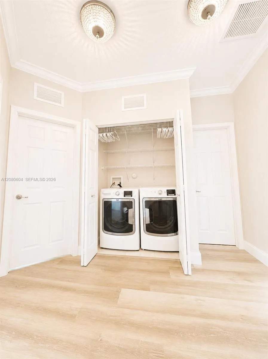 16320 SW 71st Ter #16320 Miami, FL 33193