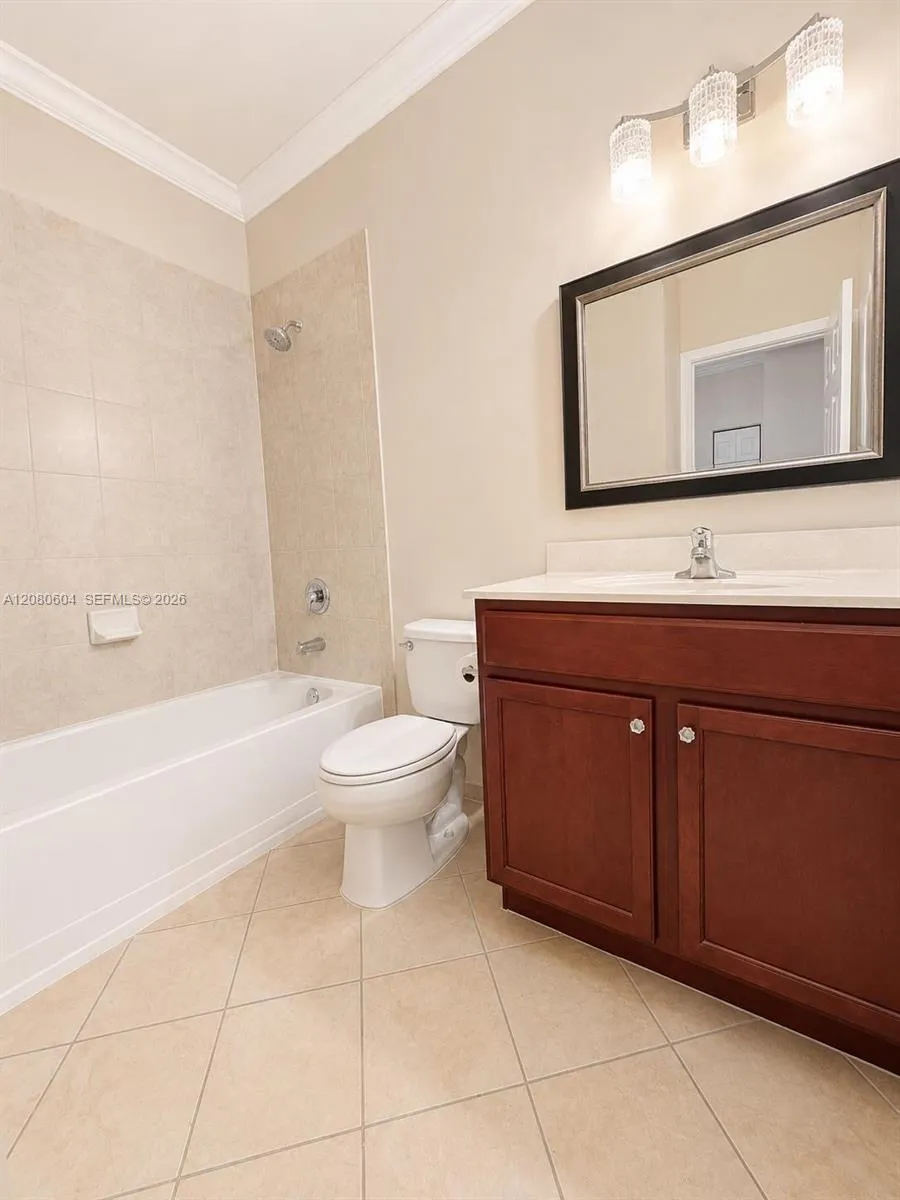 16320 SW 71st Ter #16320 Miami, FL 33193