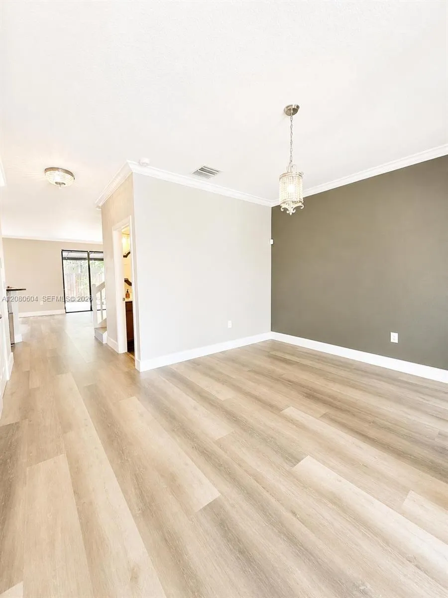 16320 SW 71st Ter #16320 Miami, FL 33193