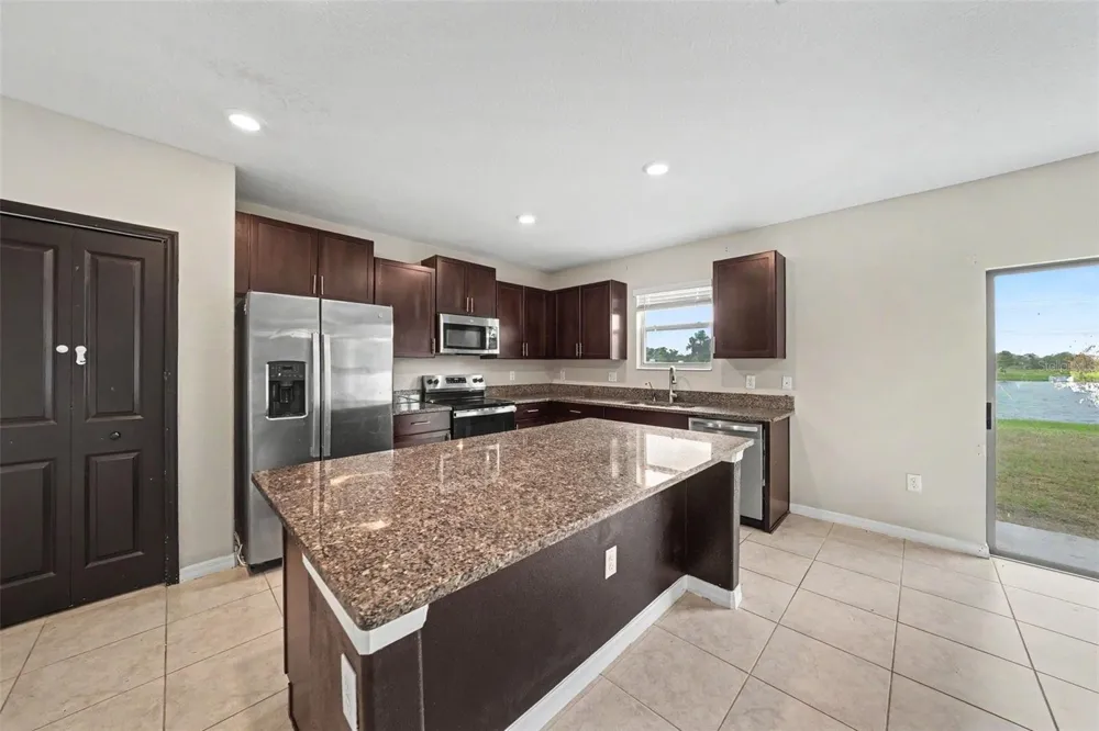 1507 GOLDEN GLOW DR Ruskin, FL 33570